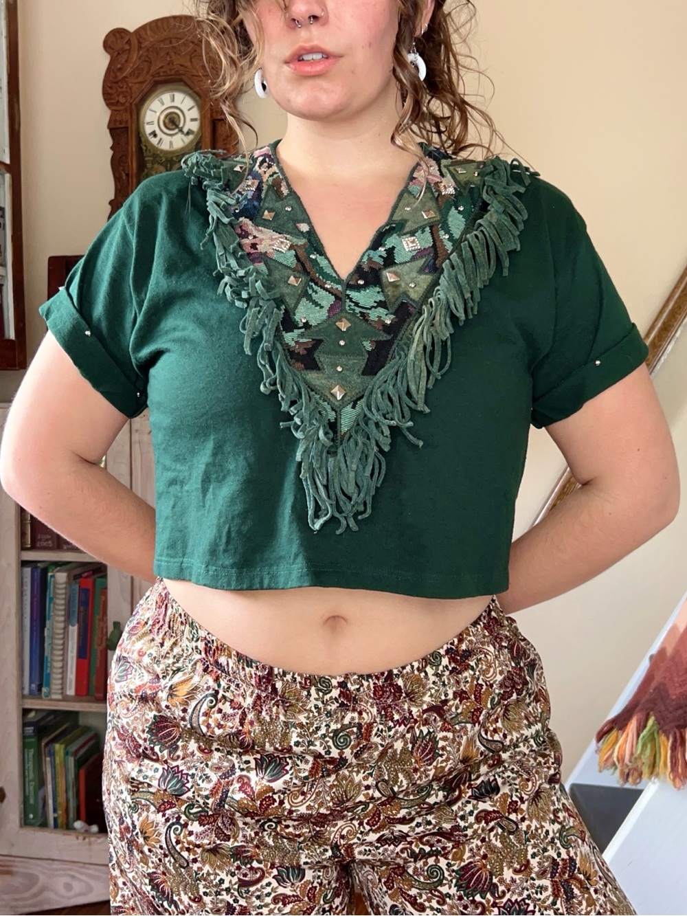 Vintage 80s Green Suede Fringe Top Cropped Aztec Tapestry Studded Western - Picture 2 of 11